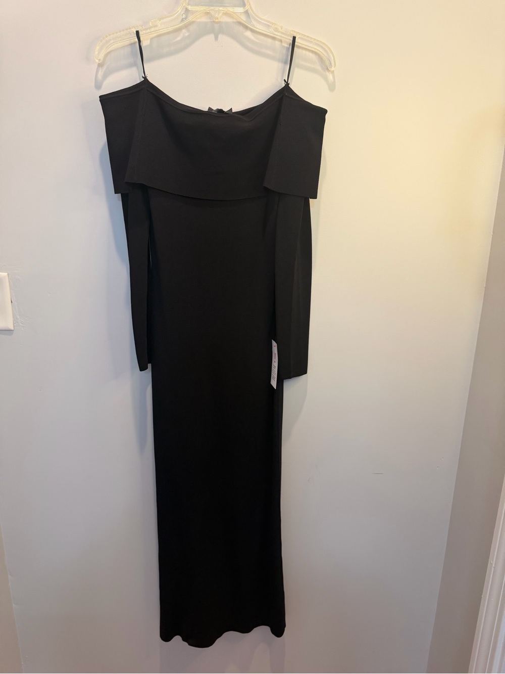 Bardot Black Off-Shoulder Long Sleeve Midi Dress - Picture 7 of 8
